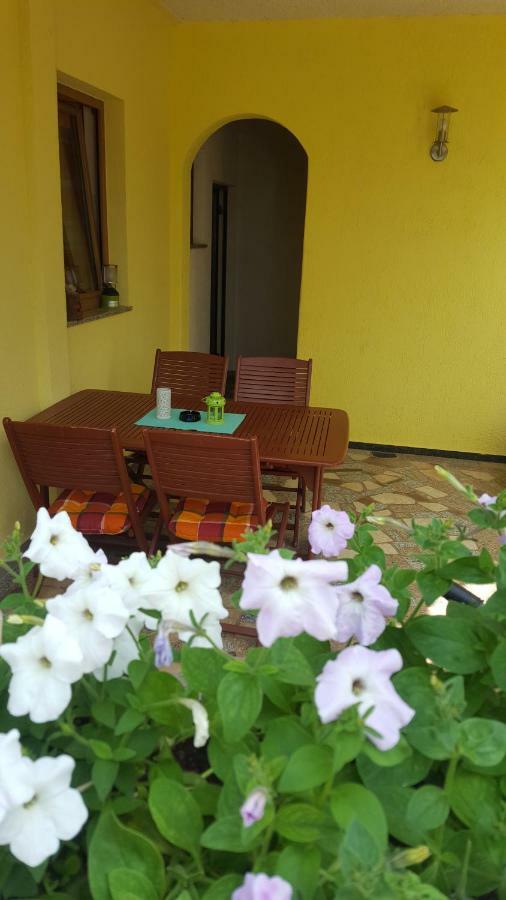 Apartments Ljubic Tar-Vabriga Exterior foto